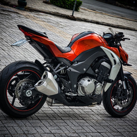 2014 Kawasaki Z1000 ABS MD Ride Review  MotorcycleDailycom  Motorcycle  News Editorials Product Reviews and Bike Reviews