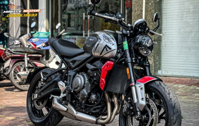 Trident 660