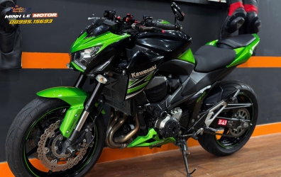 Kawasaki Z800 