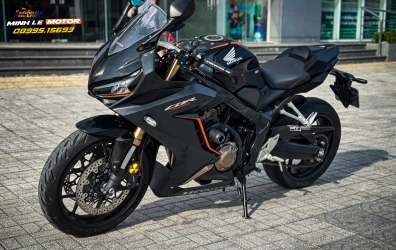 Cbr650r 2022 ngay chủ đập thùng