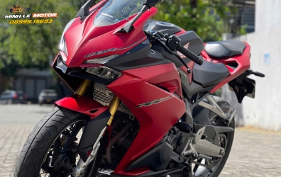 CBR250RR