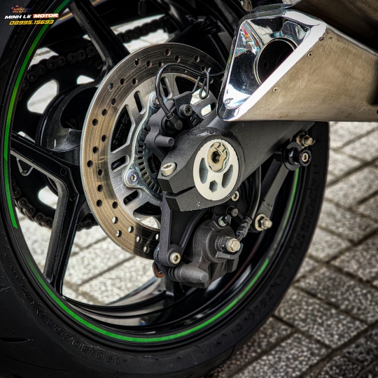Kawasaki Z1000R ABS 2019