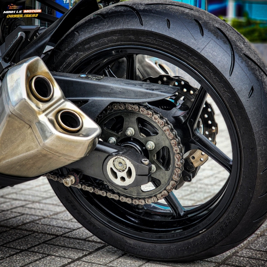 Z1000 xám cam ABS 2015