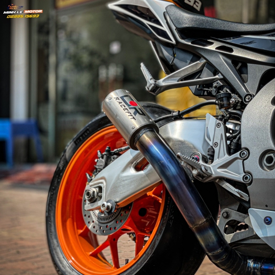 CBR 1000RR REPSOL 2015