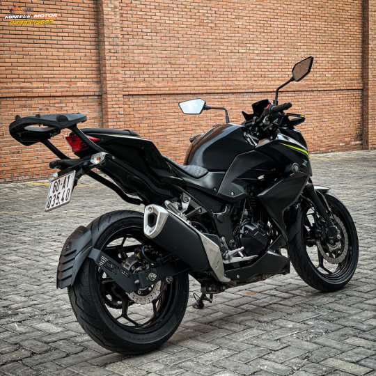 Z300 abs 2018 