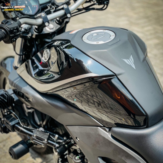 YAMAHA MT-03
