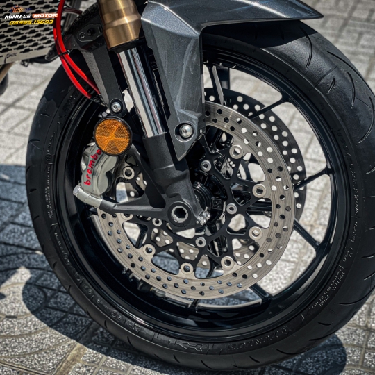 CB650R 2021