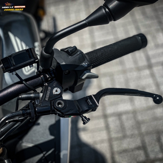 CB650R 2021
