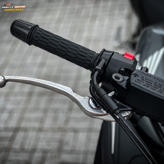 Xe Mẫu Mới 2023