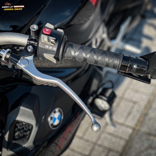 BMW S1000R 
