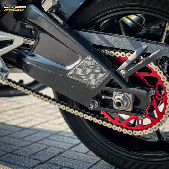 BMW S1000R 