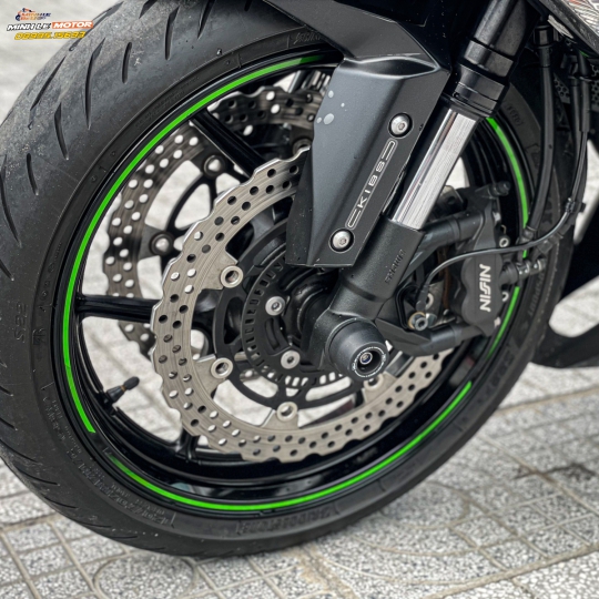 KAWASAKI ZX6X