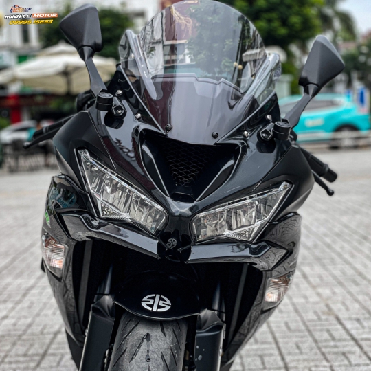 KAWASAKI ZX6X