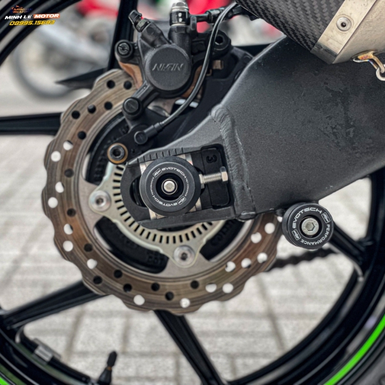 KAWASAKI ZX6X