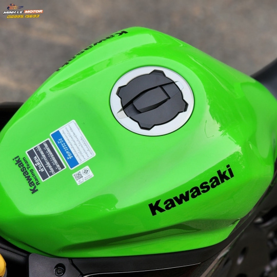 ZX25R 2021