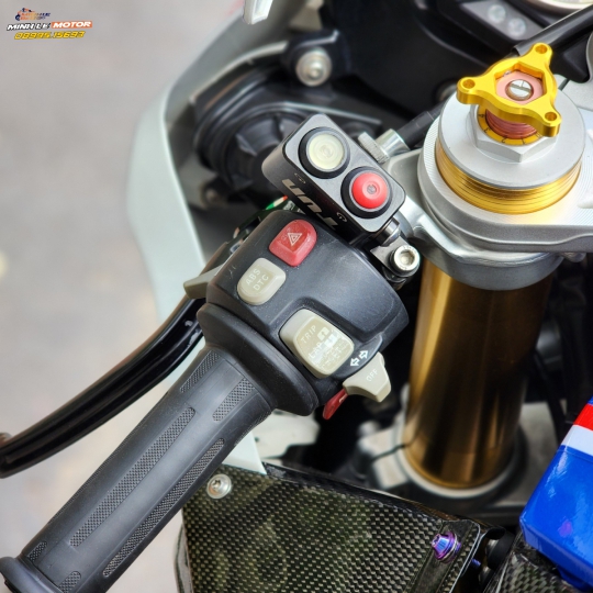 S1000RR 2011