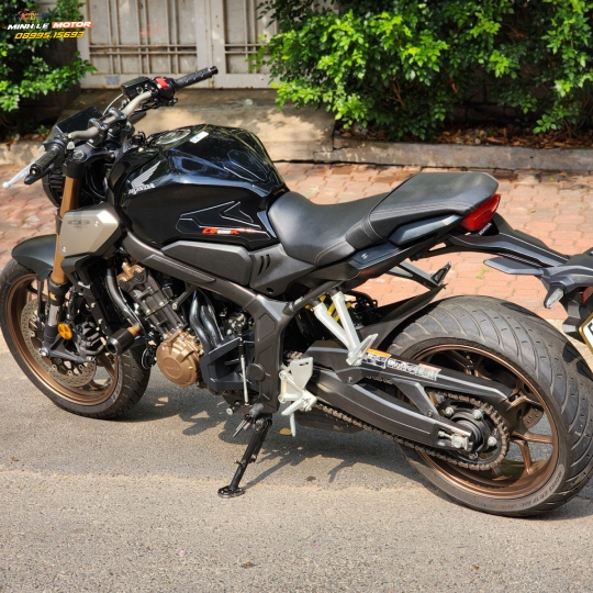 Honda CB650R