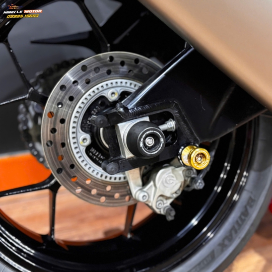 HonDa CBR1000RR 