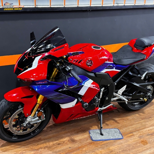 HonDa CBR1000RR 