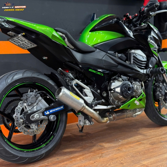 Kawasaki Z800 
