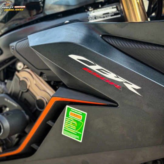 Cbr650r 2022 ngay chủ đập thùng