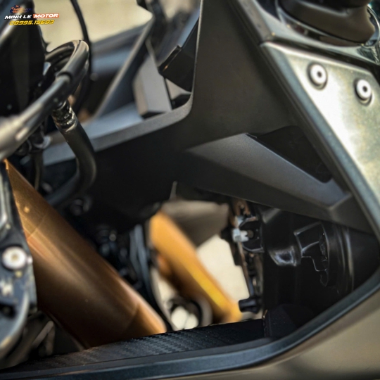 Cbr650r 2022 ngay chủ đập thùng