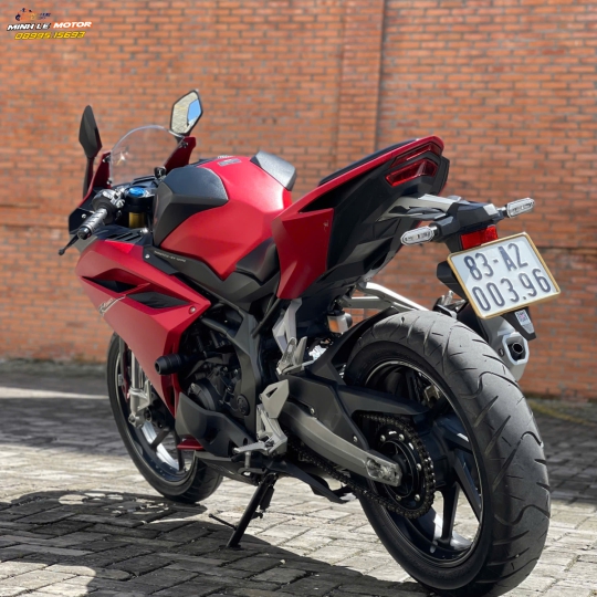 CBR250RR