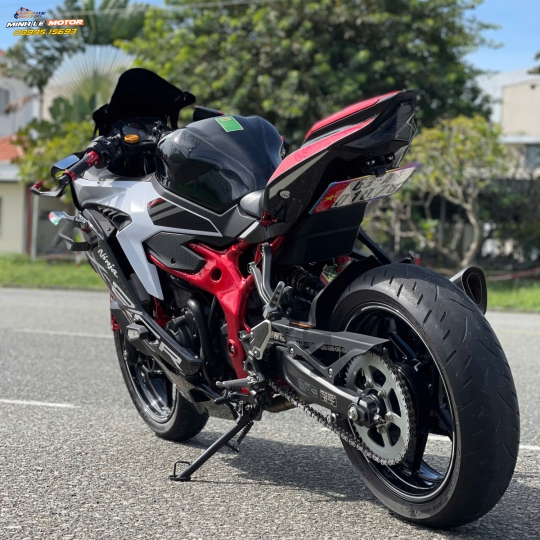 Honda Zx-25R 