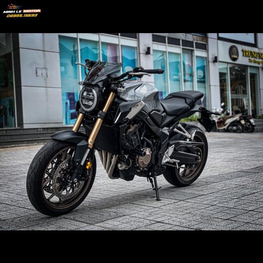 Xe Mẫu Mới 2023