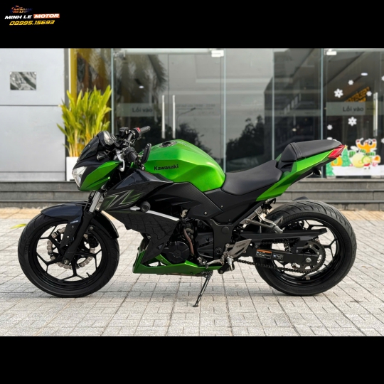 Kawasaki Z300